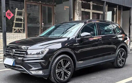 Volkswagen Tiguan II, 2021 год, 1 980 444 рублей, 1 фотография