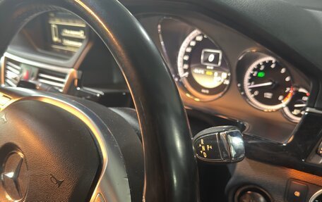 Mercedes-Benz E-Класс, 2011 год, 1 790 000 рублей, 13 фотография