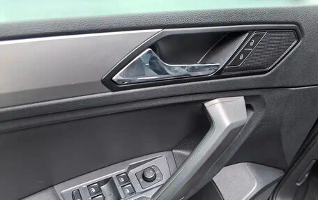 Volkswagen Tiguan II, 2021 год, 1 980 444 рублей, 14 фотография