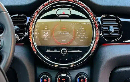 MINI Hatch, 2023 год, 2 150 000 рублей, 11 фотография