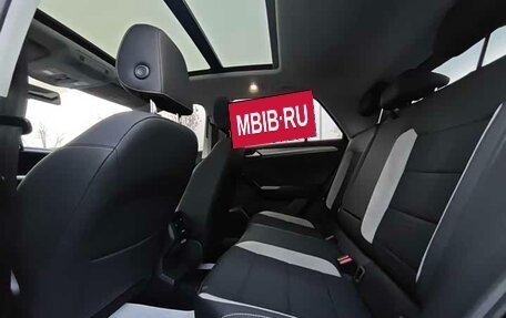 Volkswagen T-Roc I, 2022 год, 1 780 000 рублей, 8 фотография