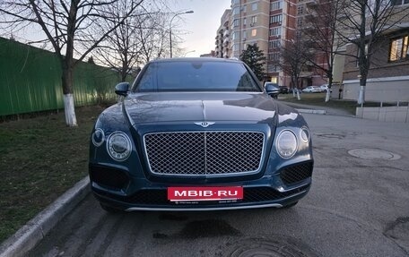 Bentley Bentayga I, 2016 год, 11 500 000 рублей, 1 фотография