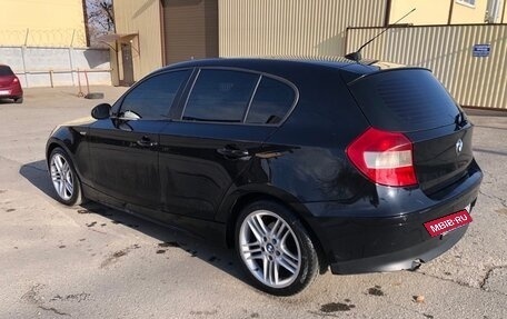 BMW 1 серия, 2007 год, 450 000 рублей, 3 фотография