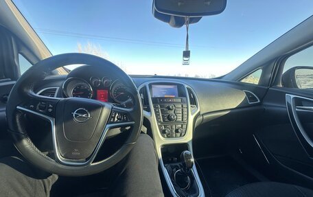 Opel Astra J, 2011 год, 1 020 000 рублей, 9 фотография