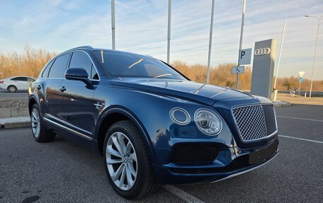 Bentley Bentayga I, 2016 год, 11 500 000 рублей, 12 фотография