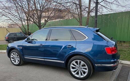 Bentley Bentayga I, 2016 год, 11 500 000 рублей, 15 фотография