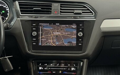 Volkswagen Tiguan II, 2021 год, 2 850 000 рублей, 17 фотография