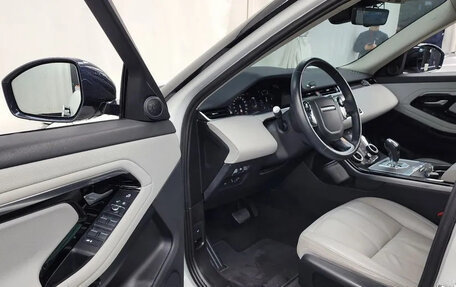 Land Rover Range Rover Evoque II, 2020 год, 2 460 000 рублей, 8 фотография