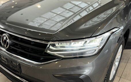 Volkswagen Tiguan II, 2021 год, 2 850 000 рублей, 27 фотография