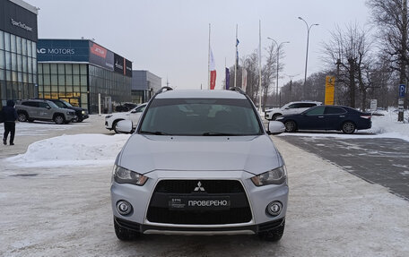 Mitsubishi Outlander III рестайлинг 3, 2012 год, 1 350 000 рублей, 2 фотография