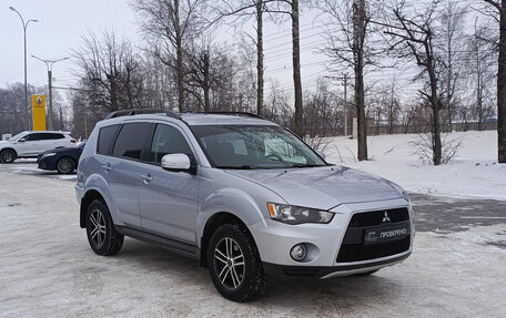 Mitsubishi Outlander III рестайлинг 3, 2012 год, 1 350 000 рублей, 3 фотография