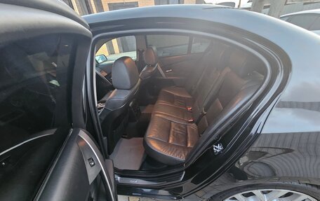 BMW 5 серия, 2007 год, 1 300 000 рублей, 7 фотография