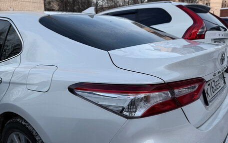 Toyota Camry, 2021 год, 3 350 000 рублей, 4 фотография