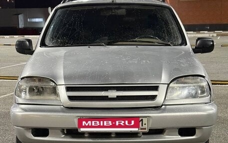 Chevrolet Niva I рестайлинг, 2005 год, 250 000 рублей, 3 фотография