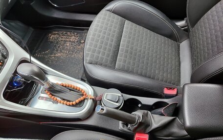 Opel Astra J, 2013 год, 1 075 000 рублей, 22 фотография