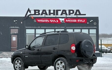 Chevrolet Niva I рестайлинг, 2012 год, 530 000 рублей, 3 фотография
