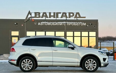 Volkswagen Touareg III, 2015 год, 2 700 000 рублей, 6 фотография