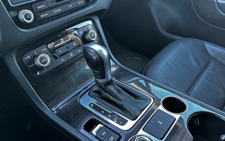 Volkswagen Touareg III, 2015 год, 2 700 000 рублей, 15 фотография