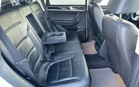 Volkswagen Touareg III, 2015 год, 2 700 000 рублей, 22 фотография