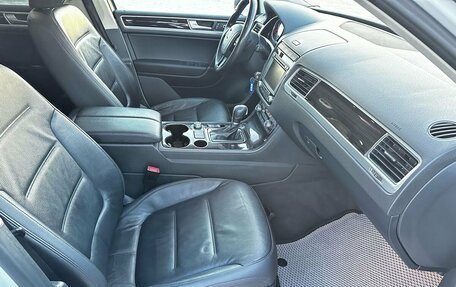 Volkswagen Touareg III, 2015 год, 2 700 000 рублей, 16 фотография