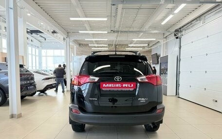 Toyota RAV4, 2013 год, 1 899 999 рублей, 5 фотография