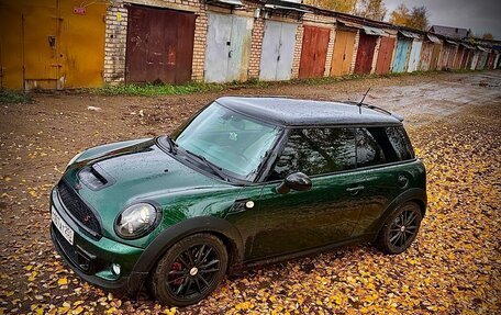 MINI Hatch, 2011 год, 1 330 000 рублей, 23 фотография