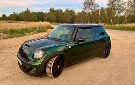 MINI Hatch, 2011 год, 1 330 000 рублей, 26 фотография