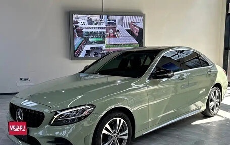 Mercedes-Benz C-Класс, 2018 год, 1 880 880 рублей, 1 фотография