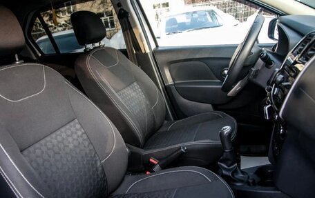 Renault Logan II, 2014 год, 760 000 рублей, 24 фотография