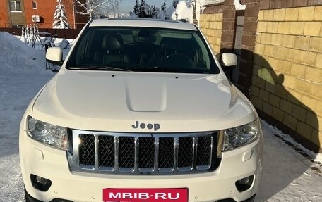 Jeep Grand Cherokee, 2012 год, 1 950 000 рублей, 2 фотография