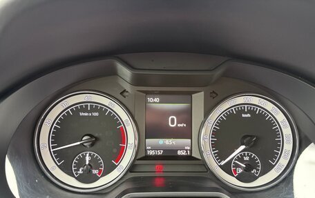 Skoda Octavia, 2017 год, 1 850 000 рублей, 10 фотография