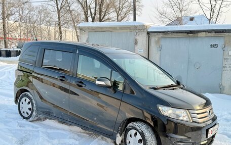 Honda Freed I, 2013 год, 950 000 рублей, 10 фотография