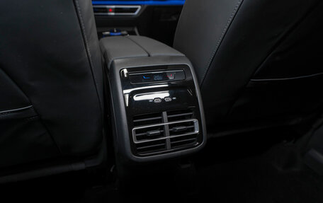 Volkswagen Tiguan, 2025 год, 5 015 000 рублей, 15 фотография