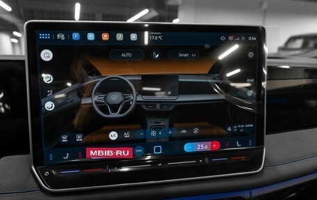 Volkswagen Tiguan, 2025 год, 5 015 000 рублей, 18 фотография