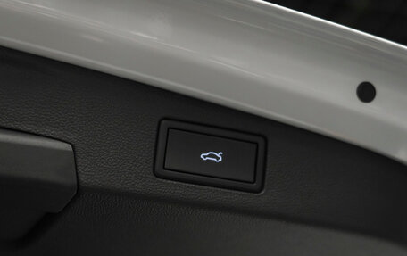 Volkswagen Tiguan, 2025 год, 5 015 000 рублей, 24 фотография