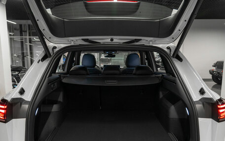 Volkswagen Tiguan, 2025 год, 5 015 000 рублей, 23 фотография