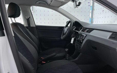 Skoda Rapid I, 2015 год, 955 000 рублей, 12 фотография