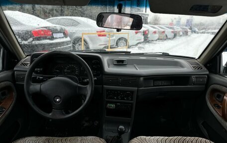 Daewoo Nexia I рестайлинг, 2003 год, 130 000 рублей, 8 фотография