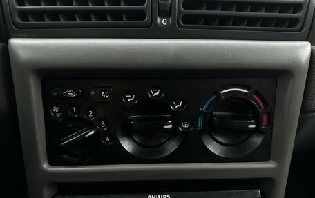 Daewoo Nexia I рестайлинг, 2003 год, 130 000 рублей, 10 фотография