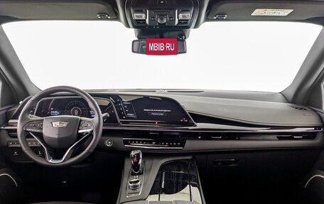 Cadillac Escalade V, 2023 год, 17 200 000 рублей, 10 фотография