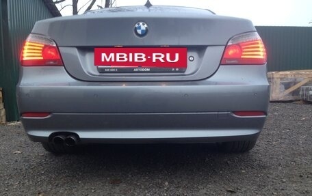 BMW 5 серия, 2008 год, 900 000 рублей, 3 фотография