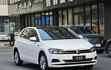 Volkswagen Polo, 2021 год, 996 000 рублей, 3 фотография