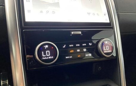 Land Rover Discovery IV, 2022 год, 7 300 000 рублей, 29 фотография