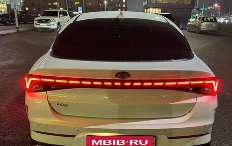 KIA K5, 2020 год, 2 100 000 рублей, 2 фотография