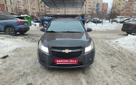 Chevrolet Cruze II, 2013 год, 650 000 рублей, 4 фотография
