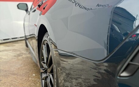 Toyota Camry, 2021 год, 3 000 000 рублей, 18 фотография