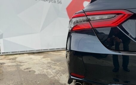 Toyota Camry, 2021 год, 3 000 000 рублей, 19 фотография