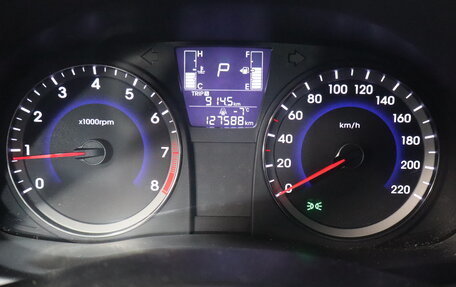 Hyundai Solaris II рестайлинг, 2014 год, 899 000 рублей, 16 фотография