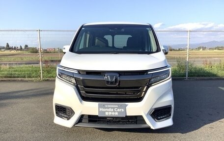 Honda Stepwgn IV, 2020 год, 1 834 000 рублей, 2 фотография