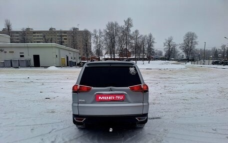 Mitsubishi Pajero Sport II рестайлинг, 2014 год, 1 950 000 рублей, 6 фотография